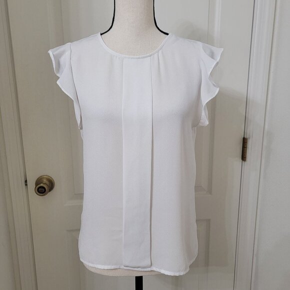 Forever 21 Size XS White Flutter Sleeve Blouse, Excellent Used Condition - Picture 1 of 11